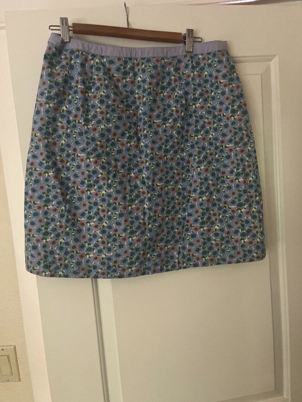 Boden floral skirt, lined, size 10R